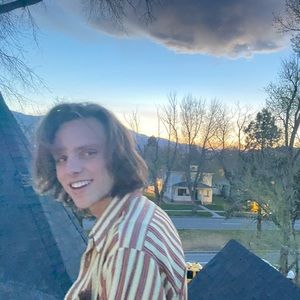 Meet your Posher, Sam